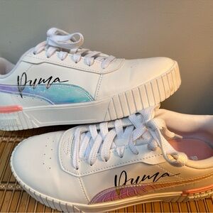 PUMA White Women's Low-Top Sneakers with Iridescent Accent